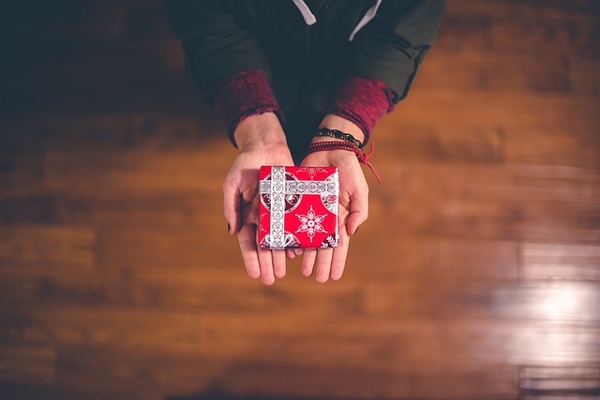 Staying Happy and Healthy During a Stressful Holiday Season