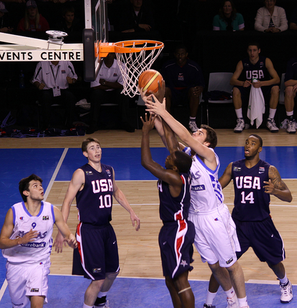 Chiropractic Treatment for Basketball Players